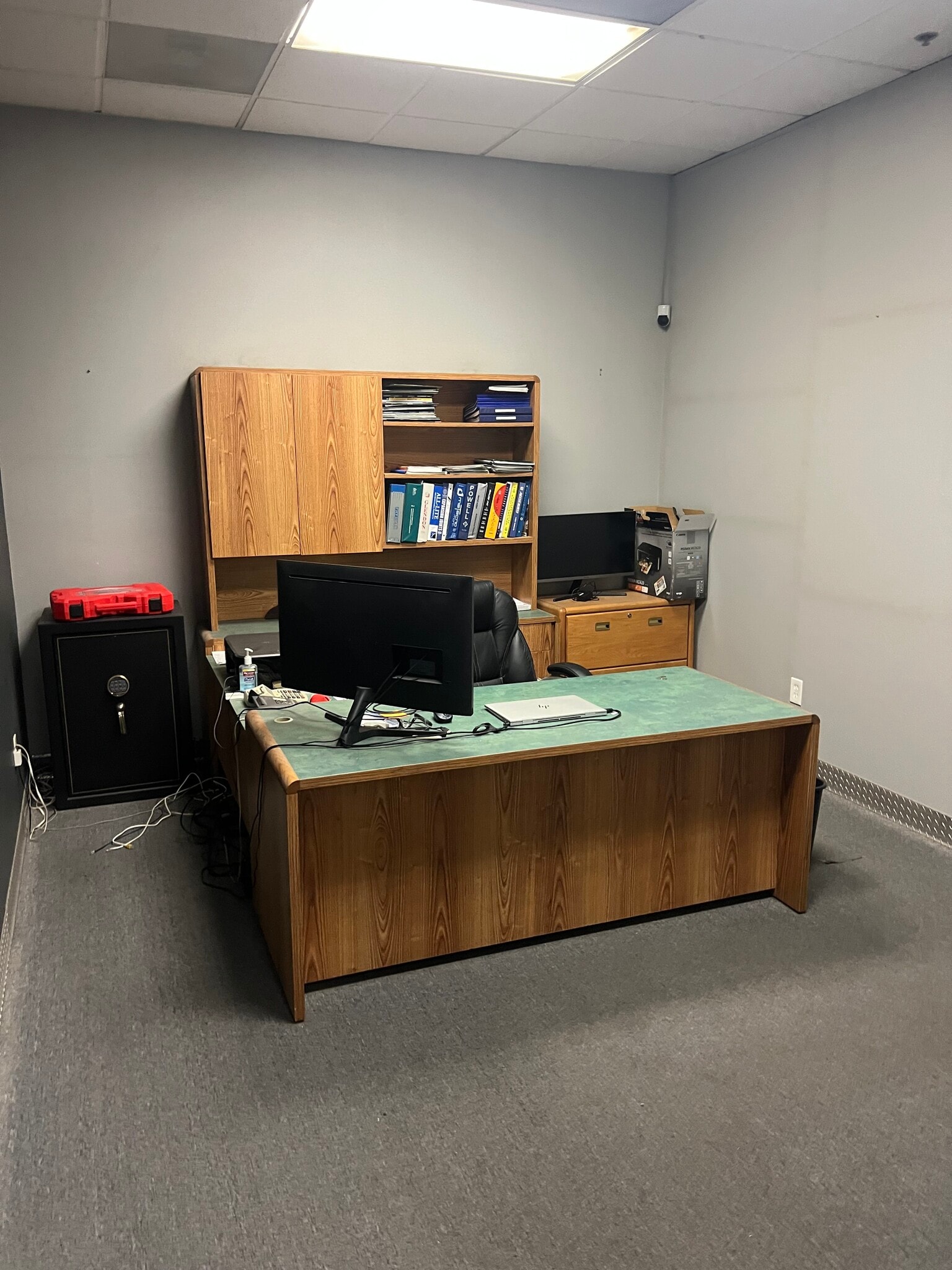 12221 Poplar St, Hesperia, CA à louer Photo intérieure- Image 1 de 6