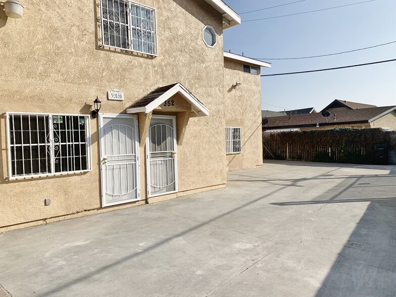 348 W 48th St, Los Angeles, CA for sale - Primary Photo - Image 1 of 1