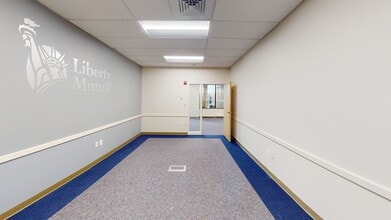 2200 Defense Hwy, Crofton, MD à louer Photo intérieure- Image 2 de 8