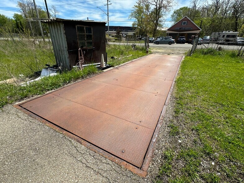 157 Willow Rd, Dunkirk, NY à vendre - Photo du bâtiment - Image 3 de 27