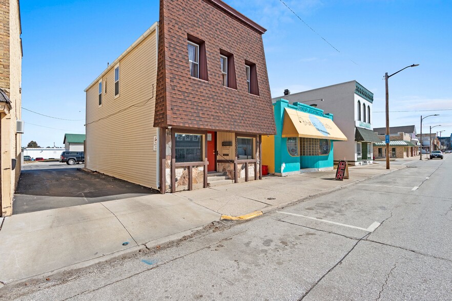 1308 Washington St, Manitowoc, WI for sale - Building Photo - Image 3 of 22