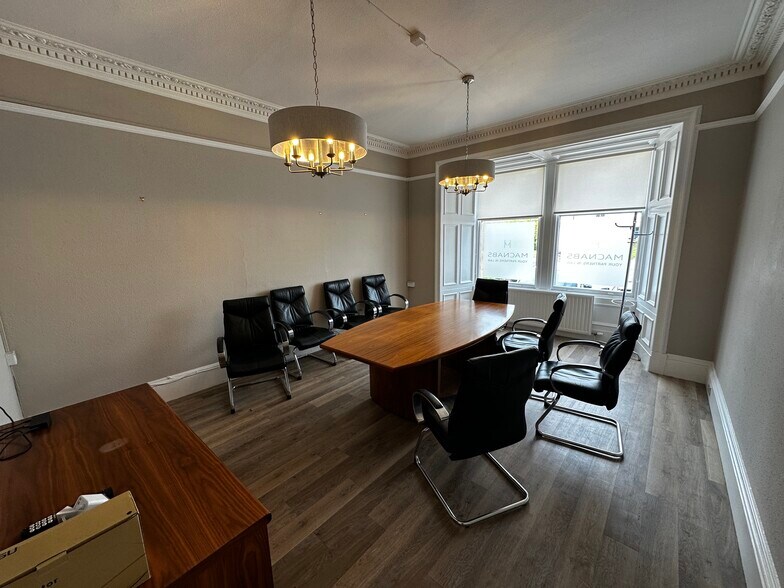 10 Barossa Pl, Perth à louer - Photo du bâtiment - Image 3 de 9