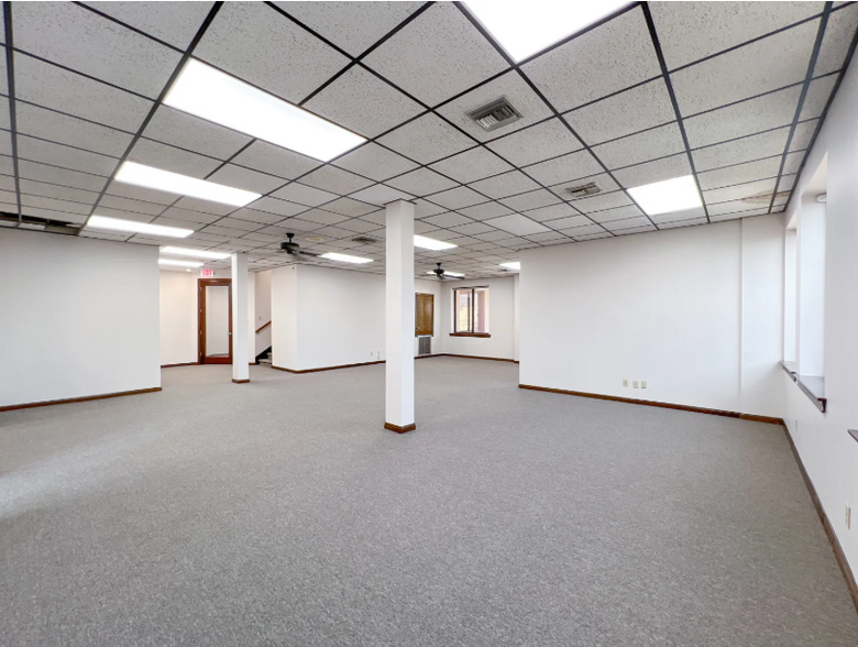 2301 N Hullen St, Metairie, LA for lease - Building Photo - Image 3 of 12