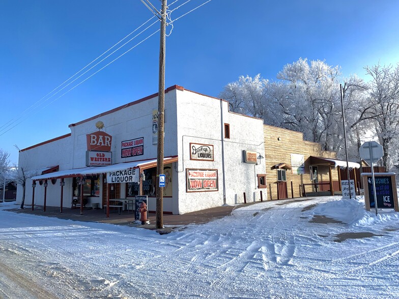 103 N Yellowstone Hwy, Glendo, WY à vendre - Photo principale - Image 1 de 1