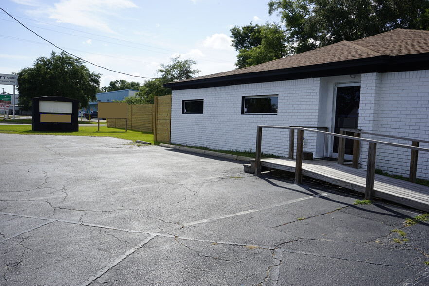 3480 Barrancas Ave, Pensacola, FL for sale - Building Photo - Image 1 of 11