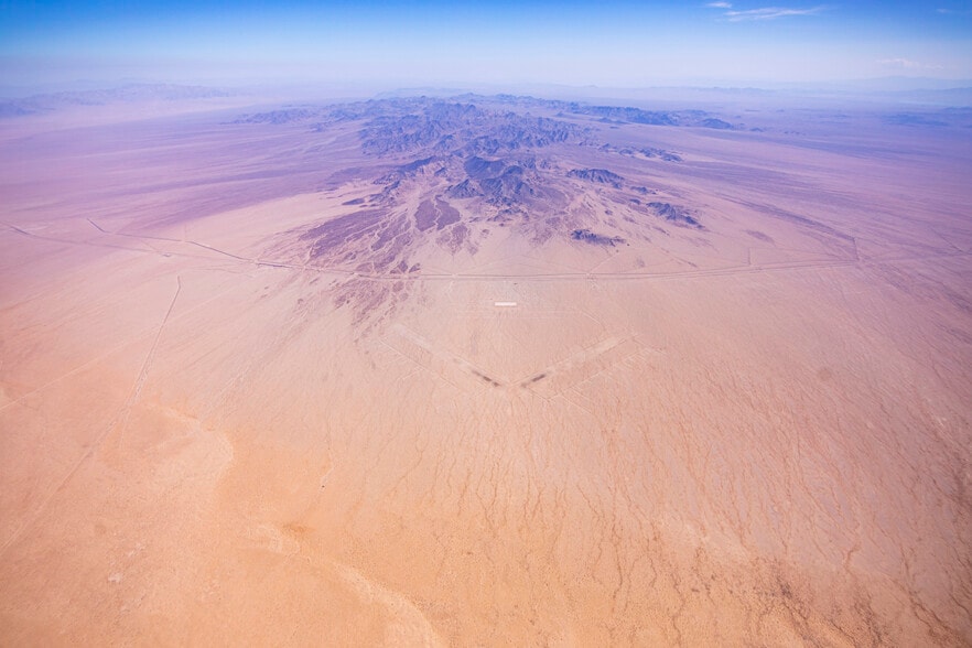 (East) Midland Rd, Desert Center, CA for sale - Building Photo - Image 3 of 5