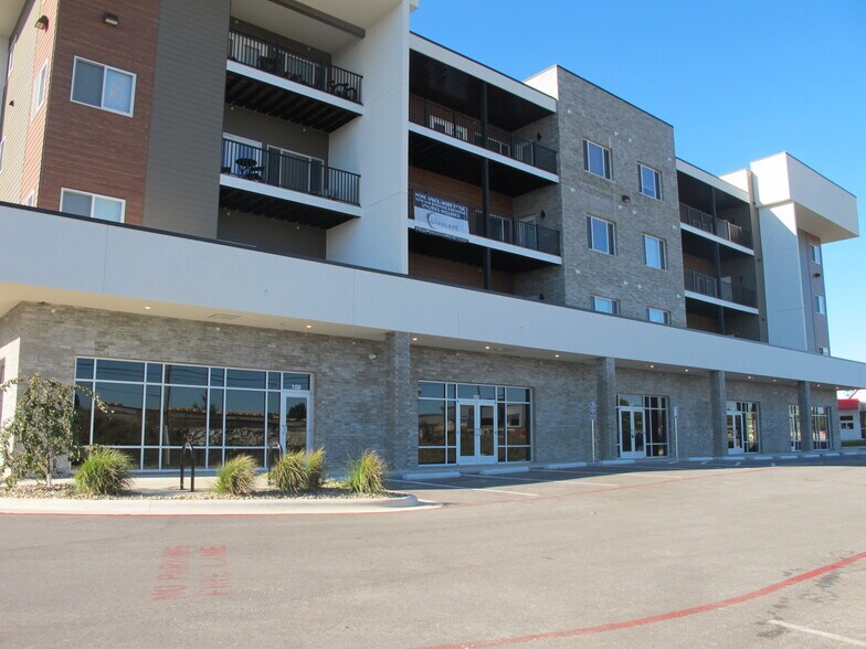 2620 W Sunshine St, Springfield, MO à louer - Photo du bâtiment - Image 2 de 2