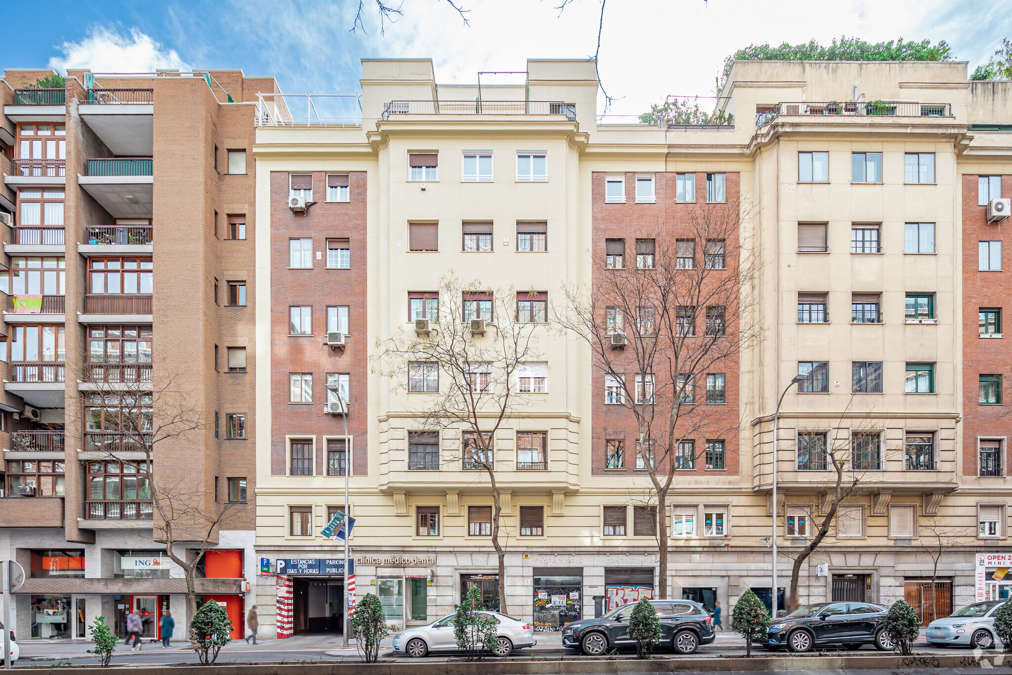 Calle O'Donnell, 44, Madrid, Madrid for sale Primary Photo- Image 1 of 5