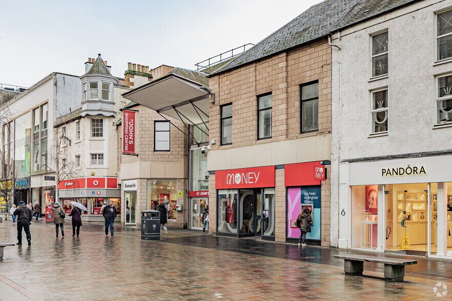 St Johns Sq, Perth à louer - Photo du bâtiment - Image 3 de 19