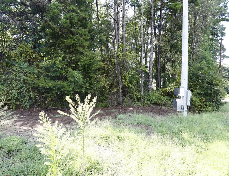 16265 Statesville Rd, Huntersville, NC for sale - Building Photo - Image 2 of 5