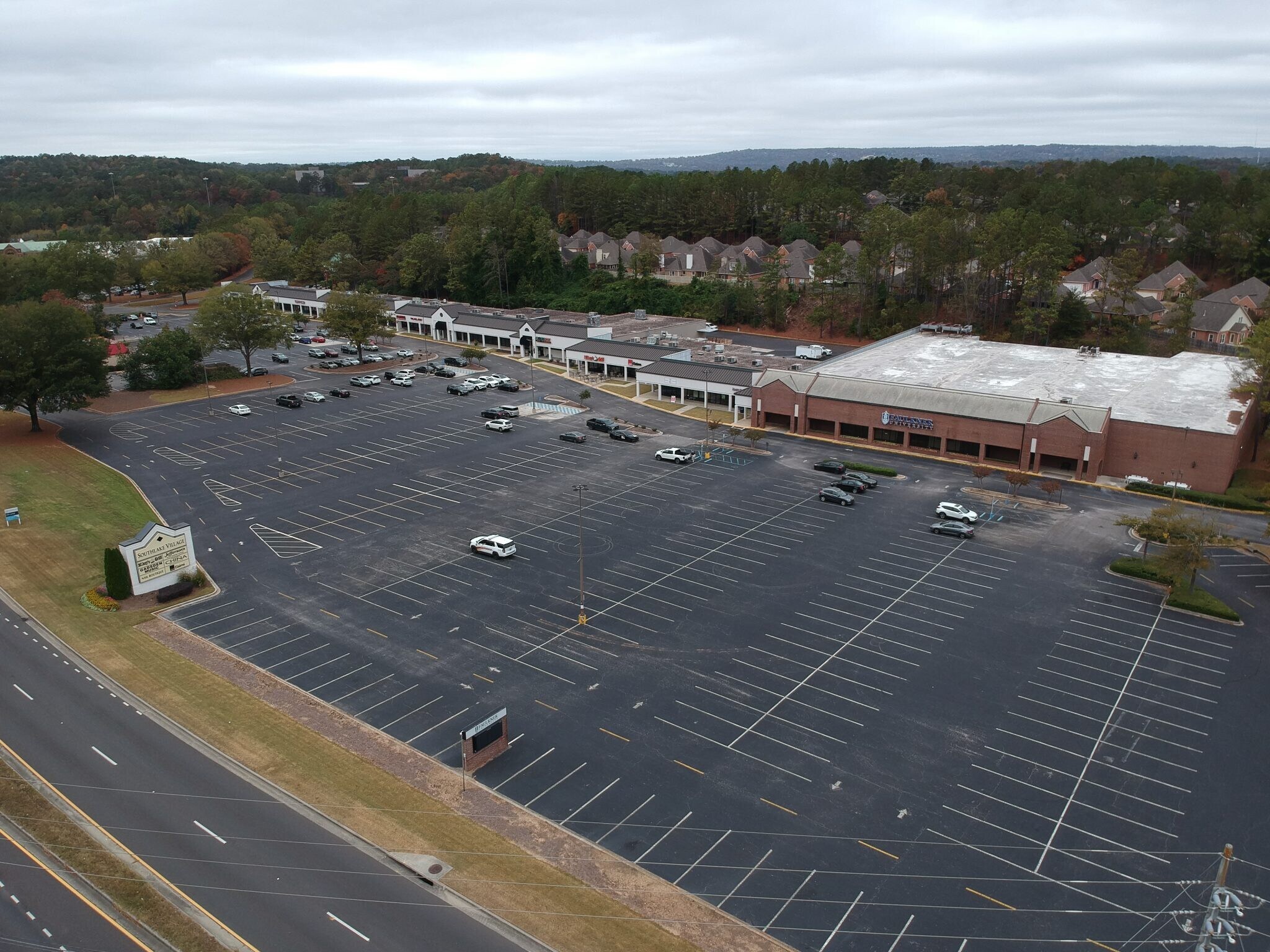 4524 Southlake Pky, Birmingham, AL à louer Photo principale- Image 1 de 8