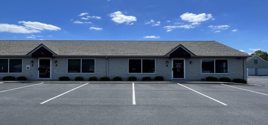 21 Greystone Dr, Lynchburg, VA for lease Building Photo- Image 1 of 3