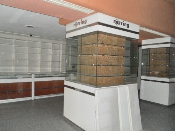 Commerce de détail dans Córdoba, Córdoba à louer - Photo du bâtiment - Image 2 de 6