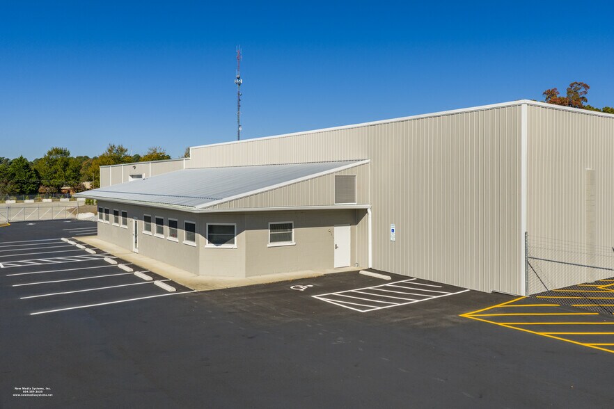 1918 W Virginia Ave, Crewe, VA à louer - Photo du bâtiment - Image 2 de 17
