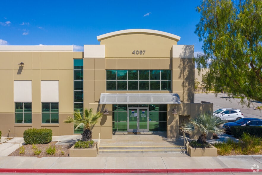 4097 Trail Creek Rd, Riverside, CA for lease - Building Photo - Image 3 of 39