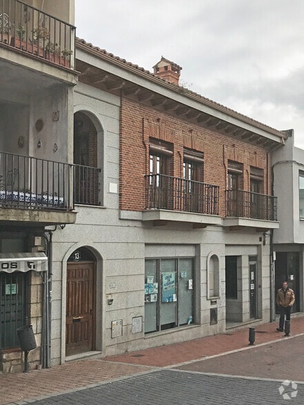 Plaza del Pueblo, 13, Colmenar Viejo, Madrid for sale - Building Photo - Image 2 of 2