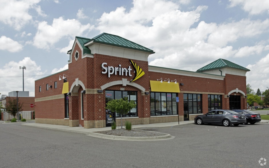 24785-24791 Southfield Rd, Southfield, MI for lease - Primary Photo - Image 1 of 4