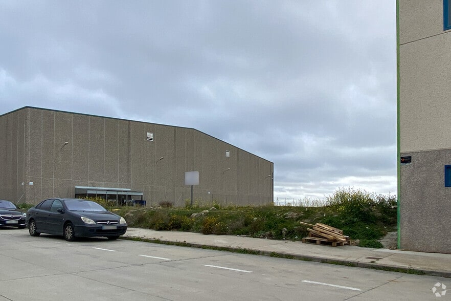 Calle Cataluña, 14, Esquivias, Toledo for lease - Building Photo - Image 2 of 2