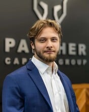 Zac Pakizer