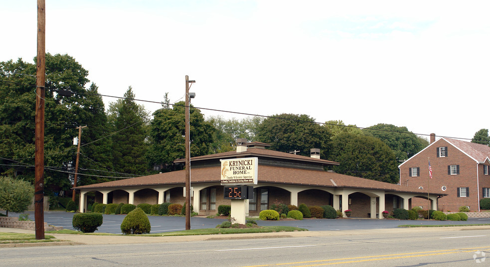 1007 Freeport Rd, Natrona Heights, PA for sale - Primary Photo - Image 1 of 1