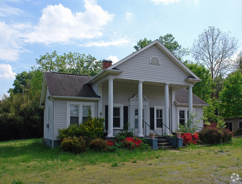 605 US 70 Hwy, Hildebran, NC à vendre - Photo principale - Image 1 de 1