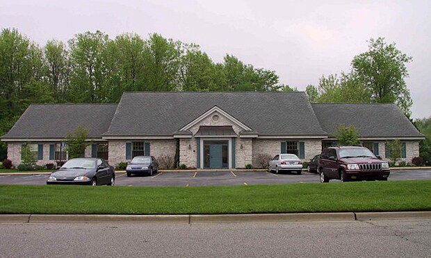 2455 Woodlake Cir, Okemos, MI à louer - Photo du bâtiment - Image 3 de 5