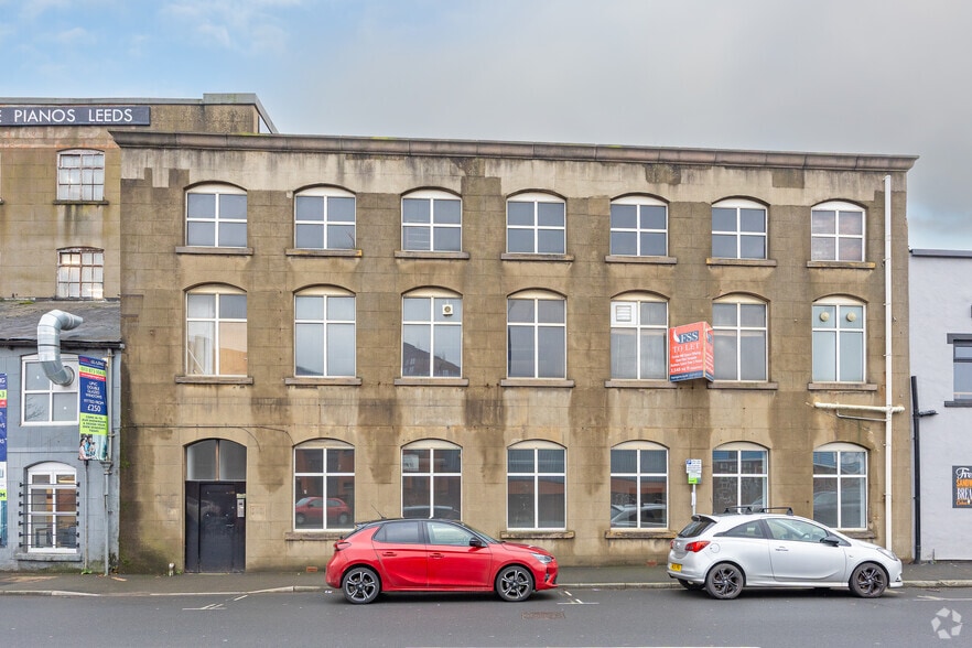 39 Holbeck Ln, Leeds for lease - Primary Photo - Image 2 of 3