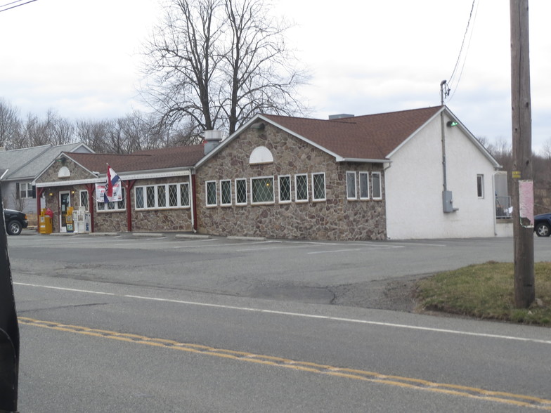 3771 Layfield Rd, Pennsburg, PA à vendre - Photo principale - Image 1 de 6