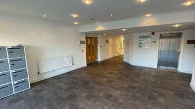 56 Warwick Rd, Solihull for lease Interior Photo- Image 2 of 3