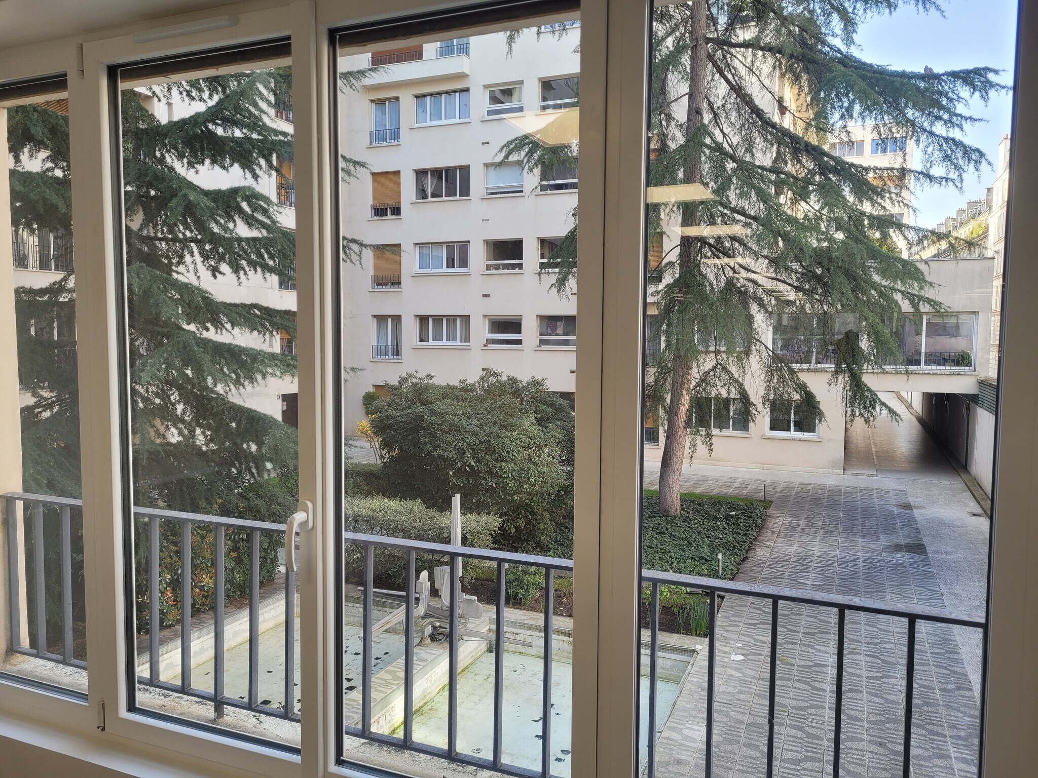 14 Villa Laugier, Paris for sale Primary Photo- Image 1 of 4