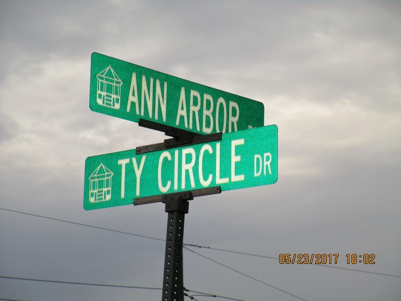 596 Ty Circle Dr, Dundee, MI for sale - Other - Image 3 of 8