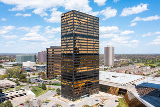 Plus de détails pour 3000 Town Center, Southfield, MI - Bureau à louer