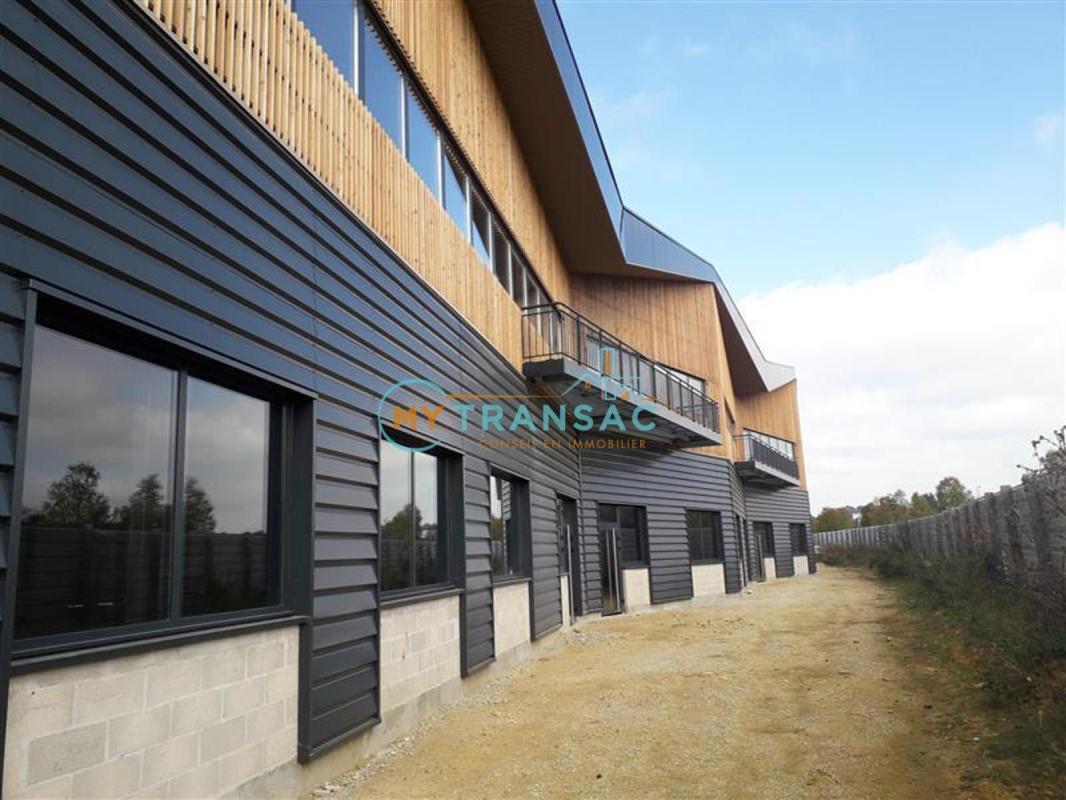 Flex in Moissy-Cramayel for sale Building Photo- Image 1 of 29