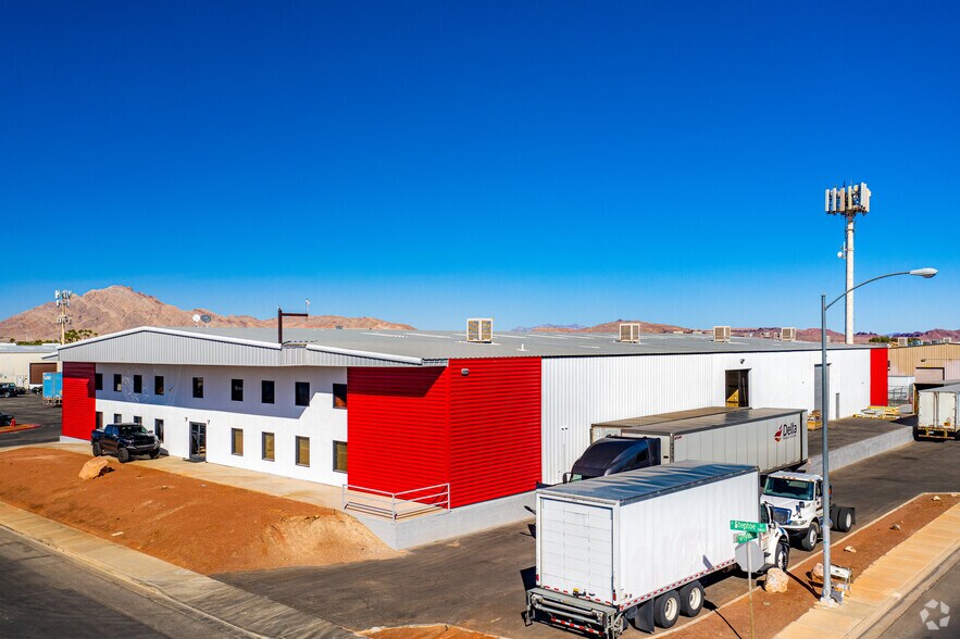 5050 Steptoe St, Las Vegas, NV for sale - Building Photo - Image 1 of 6