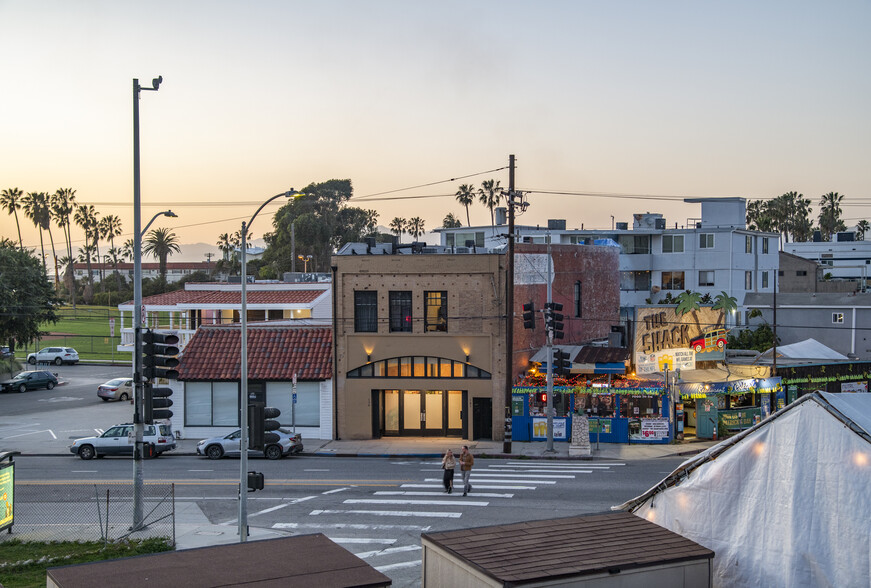 179-181 Culver Blvd, Playa Del Rey, CA for lease - Building Photo - Image 3 of 25