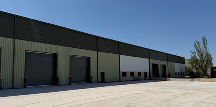 Unit A, Newark for lease Building Photo- Image 2 of 7