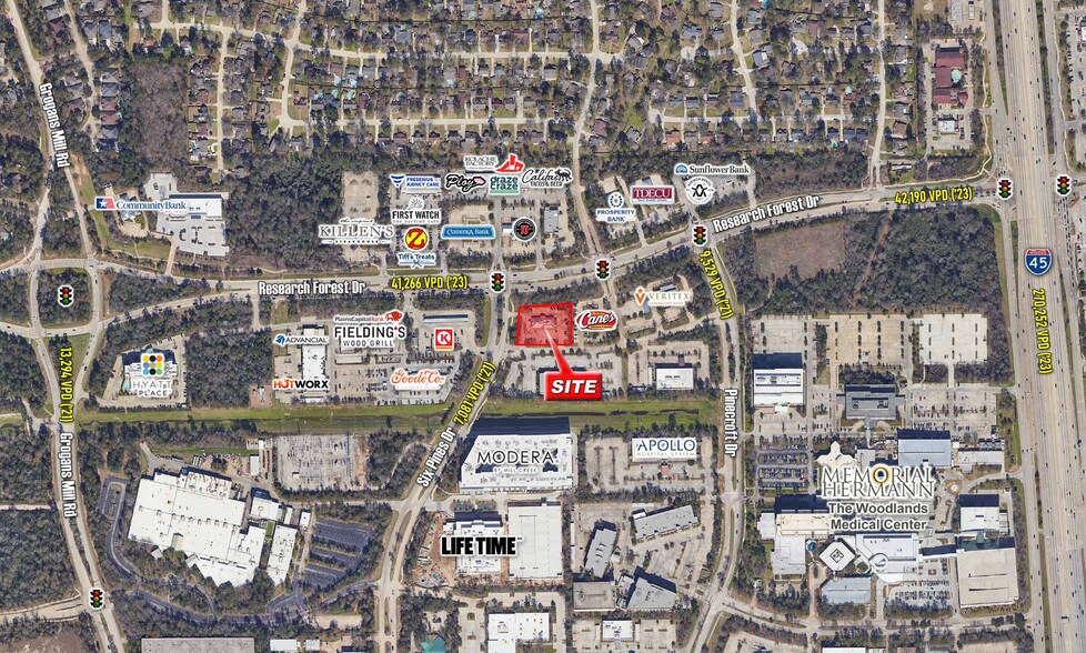 8800 Six Pines Dr, Spring, TX à vendre - Photo du bâtiment - Image 2 de 11