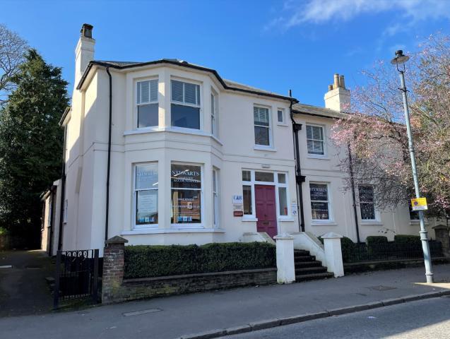 271 High St, Berkhamsted à louer - Photo du bâtiment - Image 2 de 10