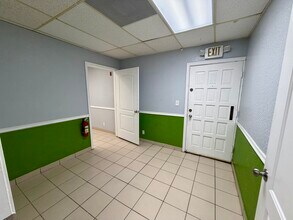 2331 N State Road 7, Lauderhill, FL for lease Interior Photo- Image 1 of 11