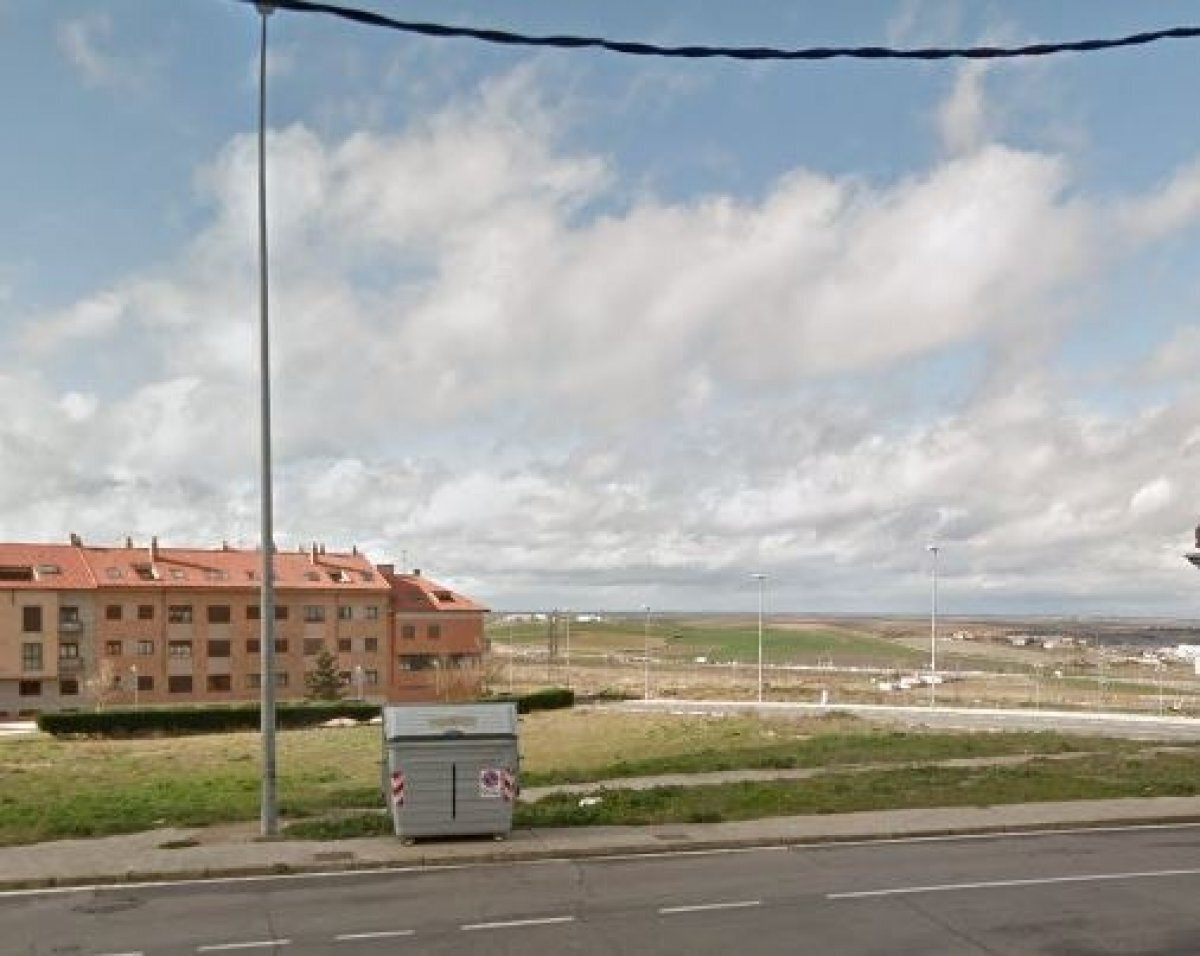 Land in Salamanca, Salamanca for lease Primary Photo- Image 1 of 2