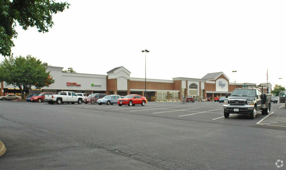 915-999 Hardy Rd, Vinton, VA à louer - Photo du bâtiment - Image 3 de 5