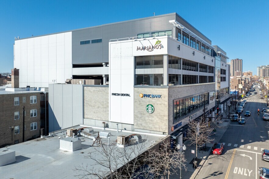 3030 N Broadway St, Chicago, IL for lease - Primary Photo - Image 1 of 15
