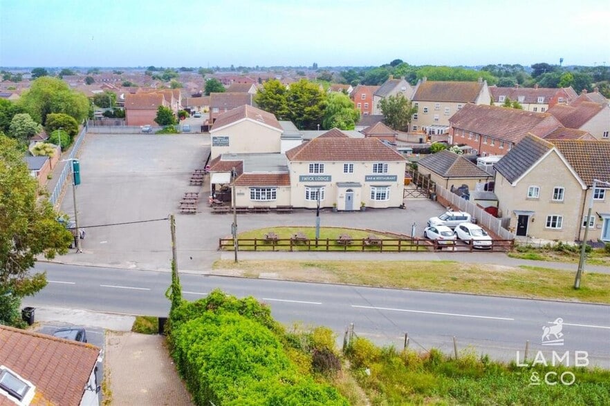 Jaywick Ln, Clacton On Sea for sale - Aerial - Image 3 of 11