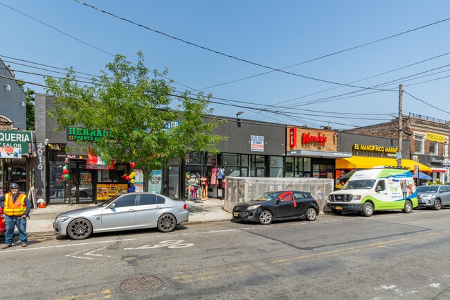 More details for 40-16 National St, Corona, NY - Retail for Lease