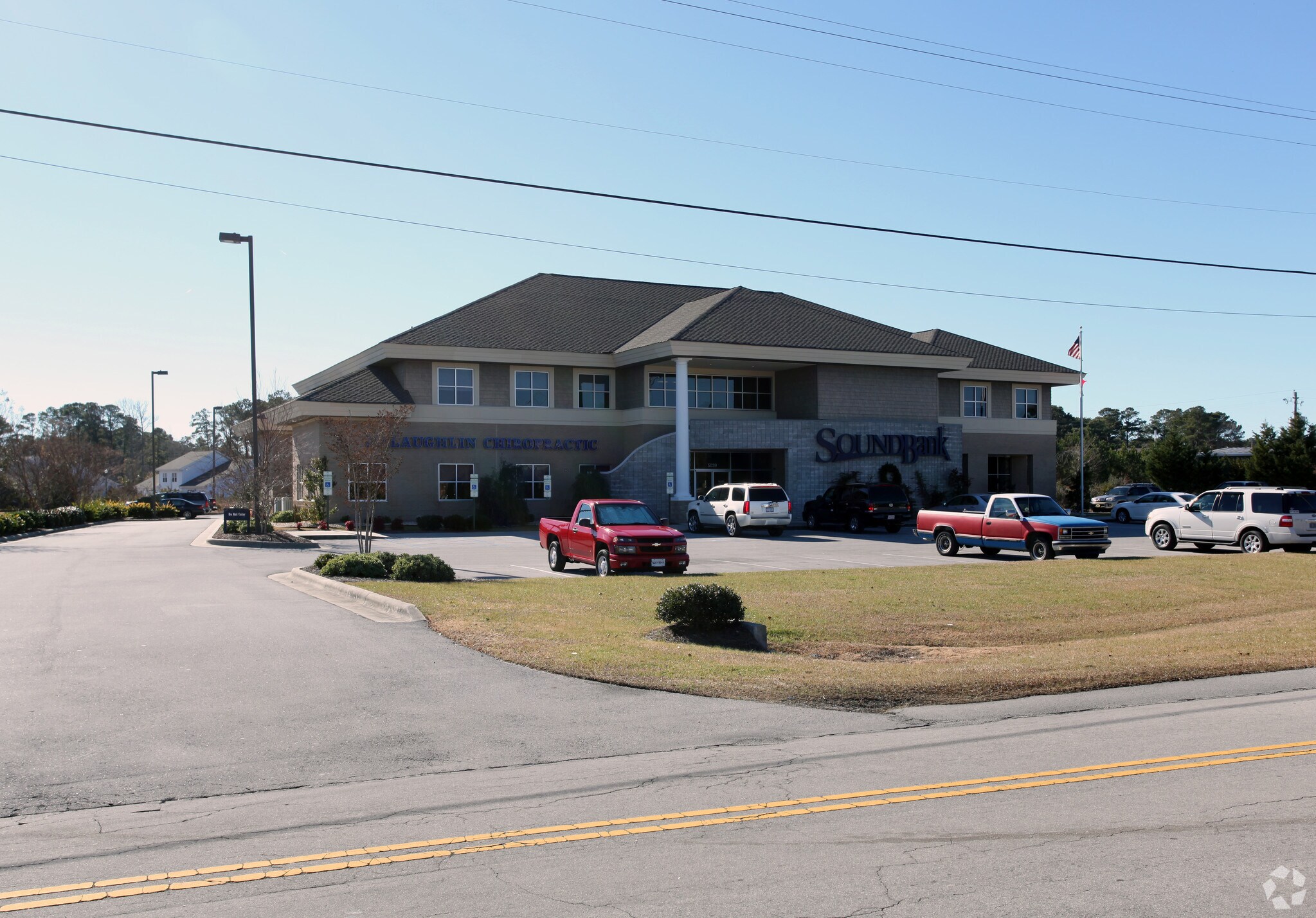 5039 Executive Dr, Morehead City, NC for lease Primary Photo- Image 1 of 24