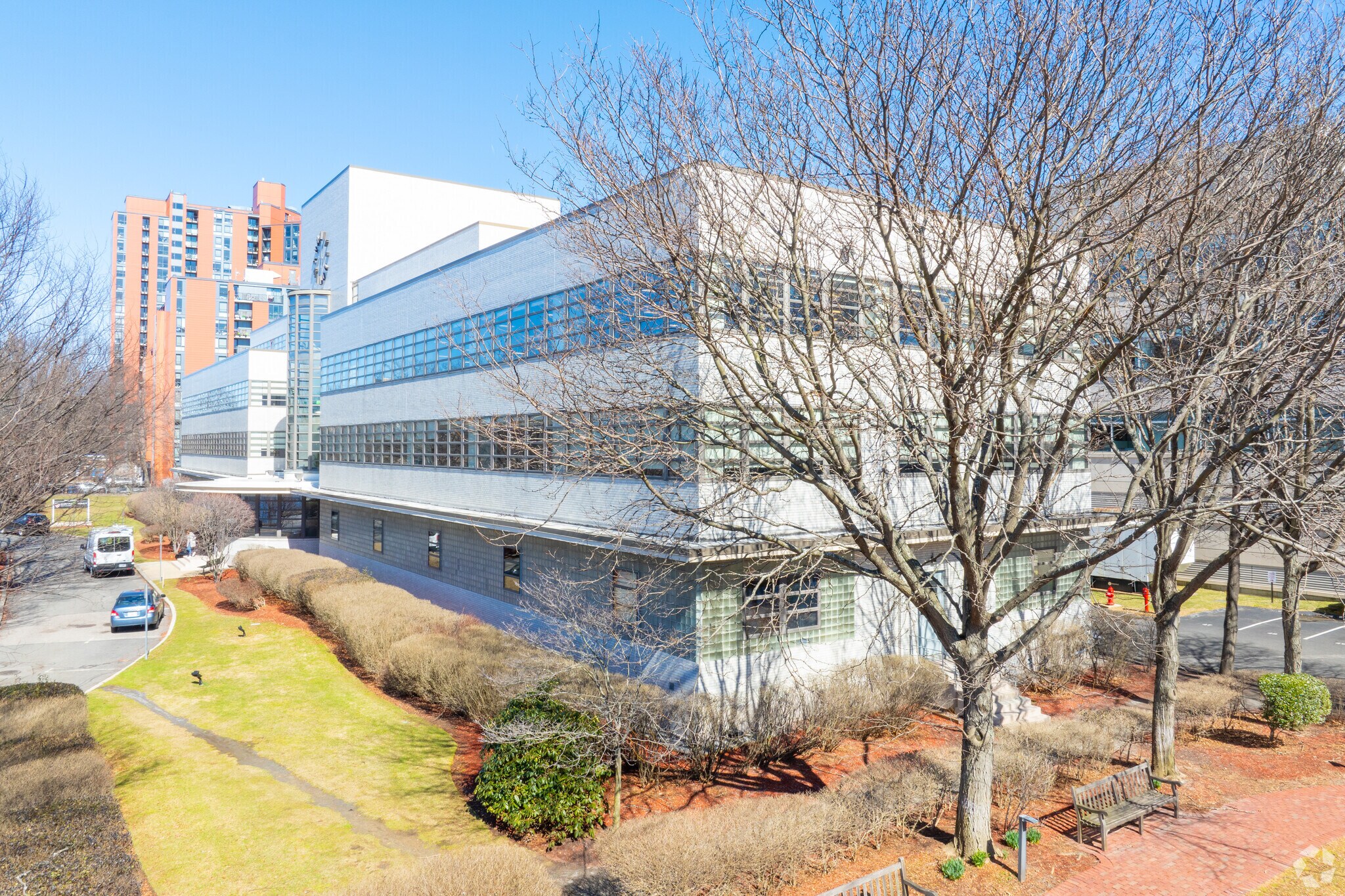 784 Memorial Dr, Cambridge, MA for lease Primary Photo- Image 1 of 6