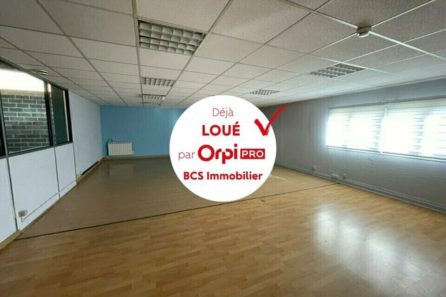 Industrial in LOMME for lease - Interior Photo - Image 2 of 4