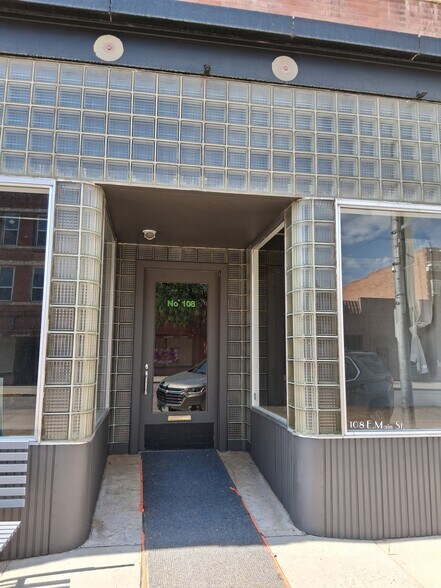 108-110 E Main St, Florence, CO à louer - Photo du bâtiment - Image 2 de 8
