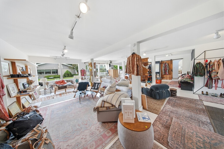 34 Main St, Livingston Manor, NY for lease - Interior Photo - Image 3 of 11