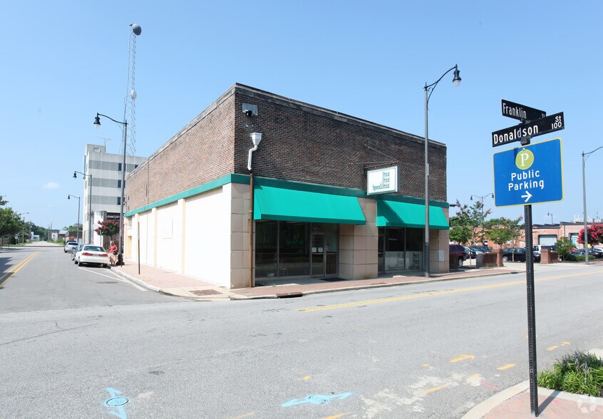 201-203 Franklin St, Fayetteville, NC for sale - Primary Photo - Image 1 of 4